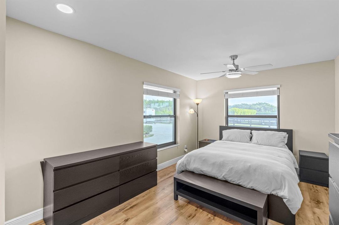 71-web-or-mls-A7408948