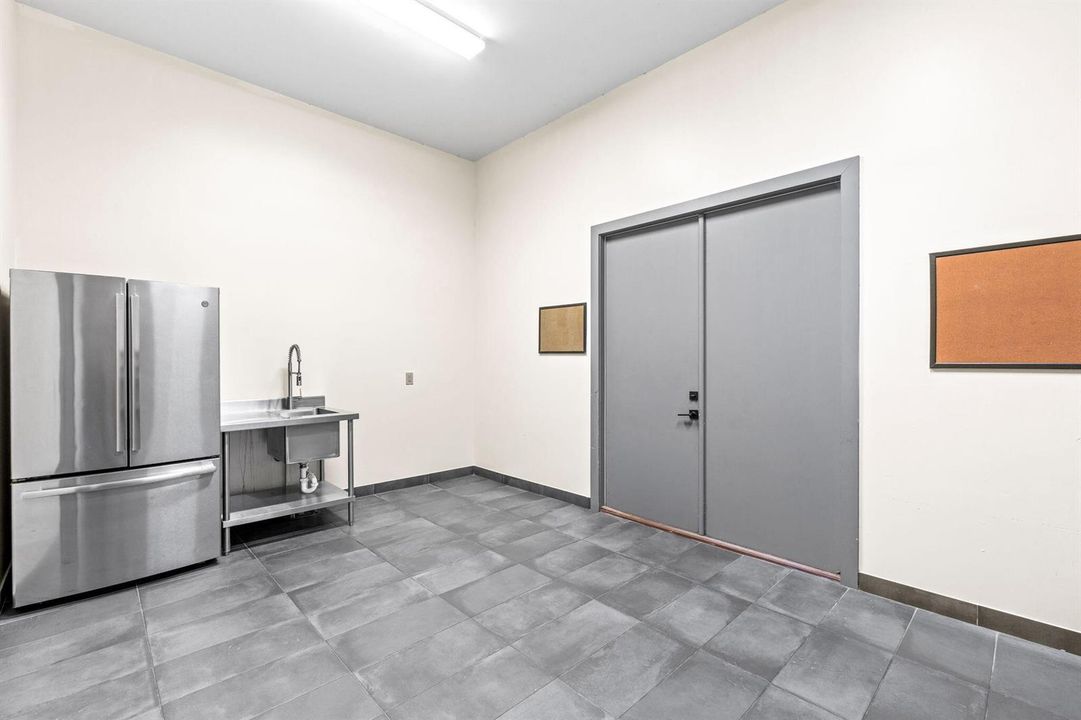 22-web-or-mls-A7408794