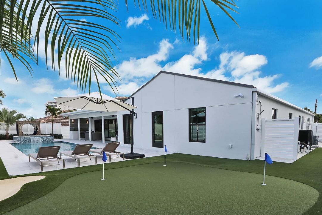 Putting green