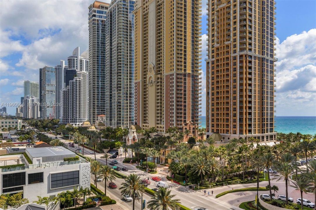 На продажу: $1,585,000 (2 спален, 2 ванн, 1675 Квадратных фут)