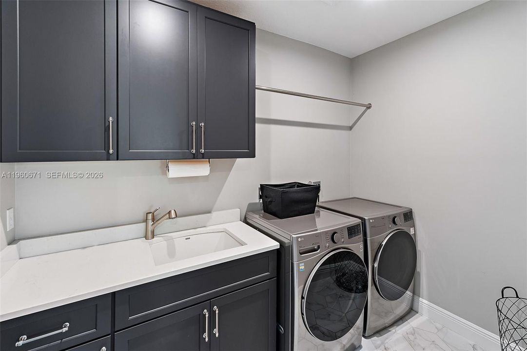 Active With Contract: $1,925,000 (4 beds, 4 baths, 3839 Square Feet)