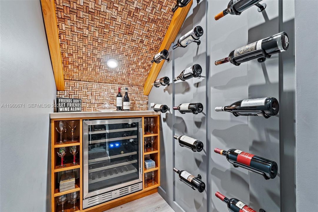 Active With Contract: $1,925,000 (4 beds, 4 baths, 3839 Square Feet)