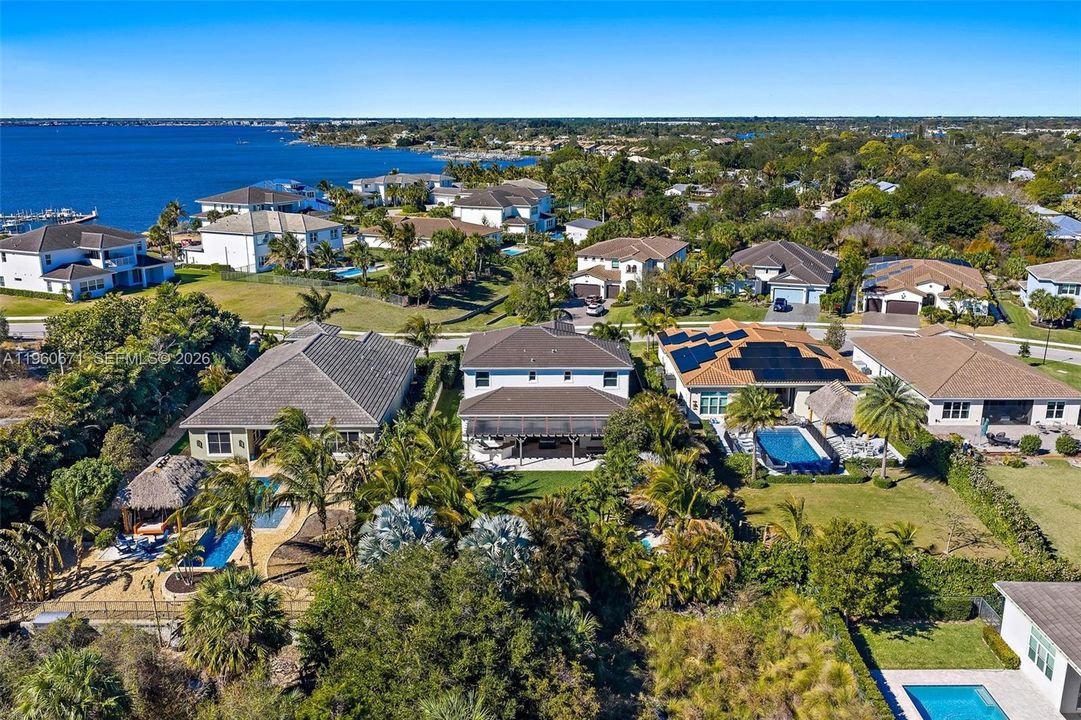 Active With Contract: $1,925,000 (4 beds, 4 baths, 3839 Square Feet)