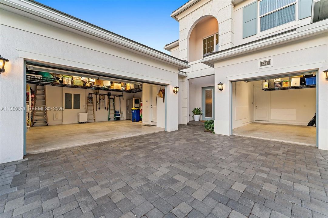 Active With Contract: $1,925,000 (4 beds, 4 baths, 3839 Square Feet)