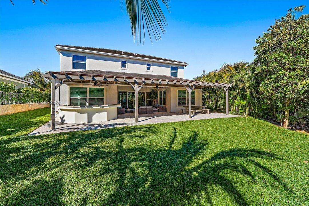 Active With Contract: $1,925,000 (4 beds, 4 baths, 3839 Square Feet)