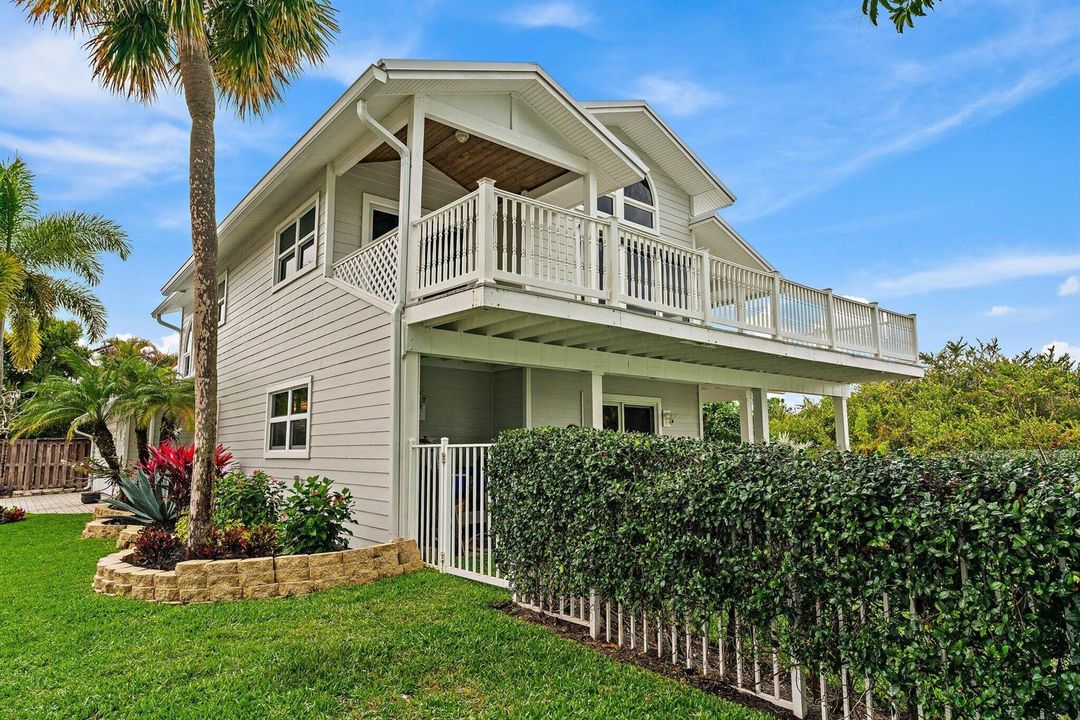 Wrap Around Deck