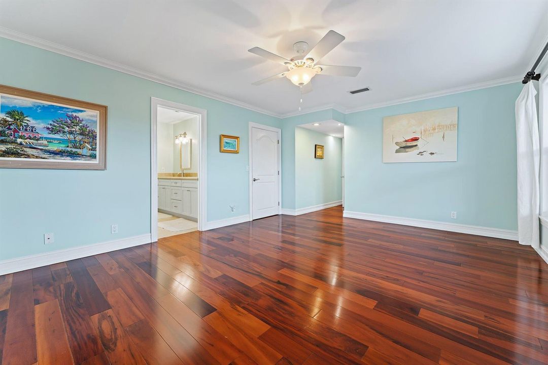 Master Bedroom w/Wood Floors