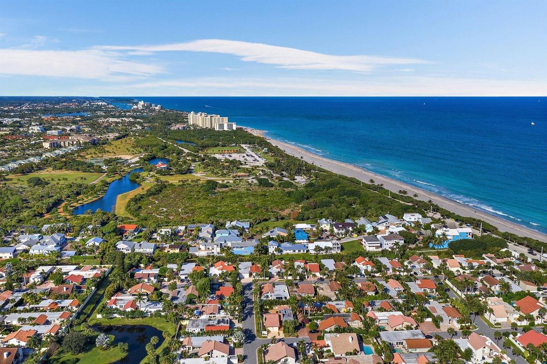 Walk To Pickleball & Tennis Courts