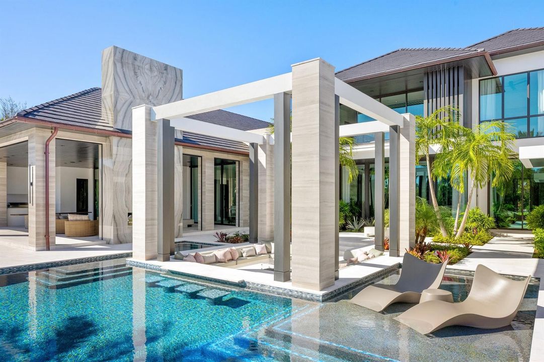 Fire Pit / Pool