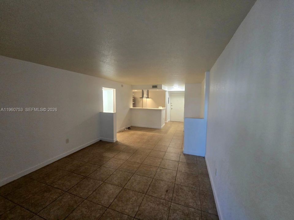 Activo con contrato: $188,000 (1 camas, 1 baños, 714 Pies cuadrados)