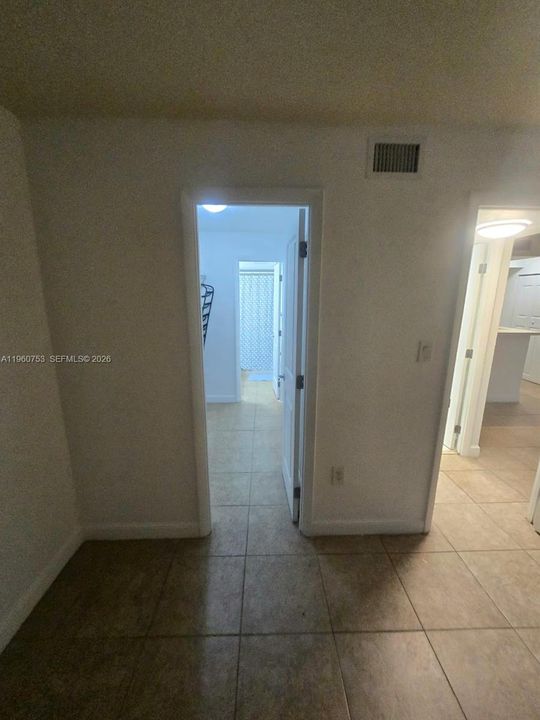 Activo con contrato: $188,000 (1 camas, 1 baños, 714 Pies cuadrados)