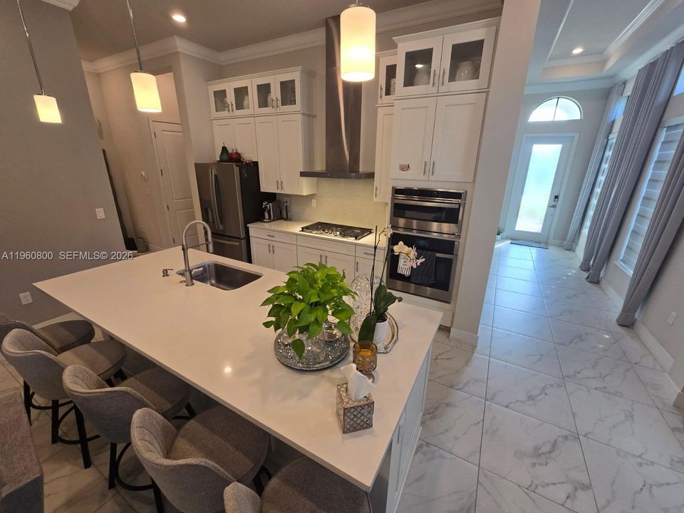 For Sale: $890,000 (3 beds, 2 baths, 2174 Square Feet)