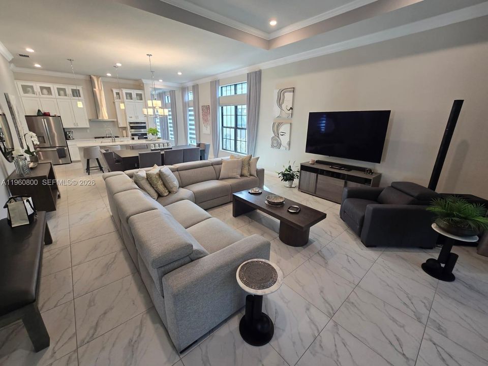 For Sale: $890,000 (3 beds, 2 baths, 2174 Square Feet)