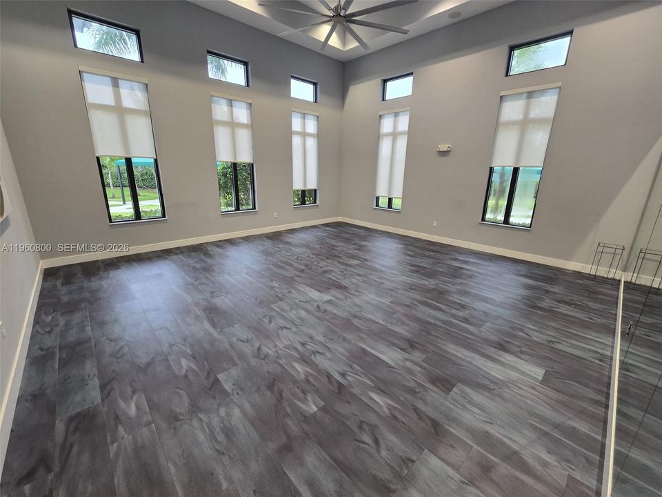 For Sale: $890,000 (3 beds, 2 baths, 2174 Square Feet)