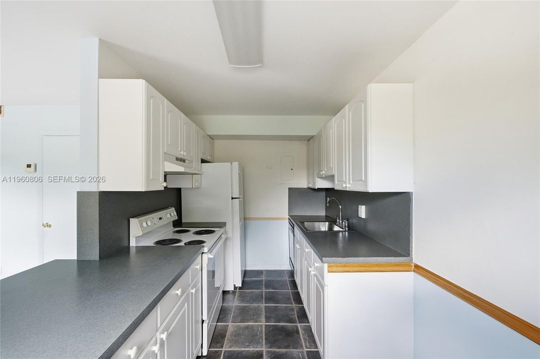 En Venta: $224,000 (2 camas, 1 baños, 828 Pies cuadrados)