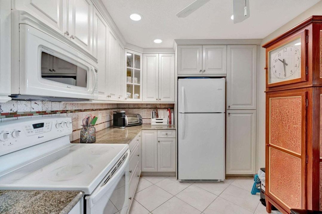 KITCHEN..