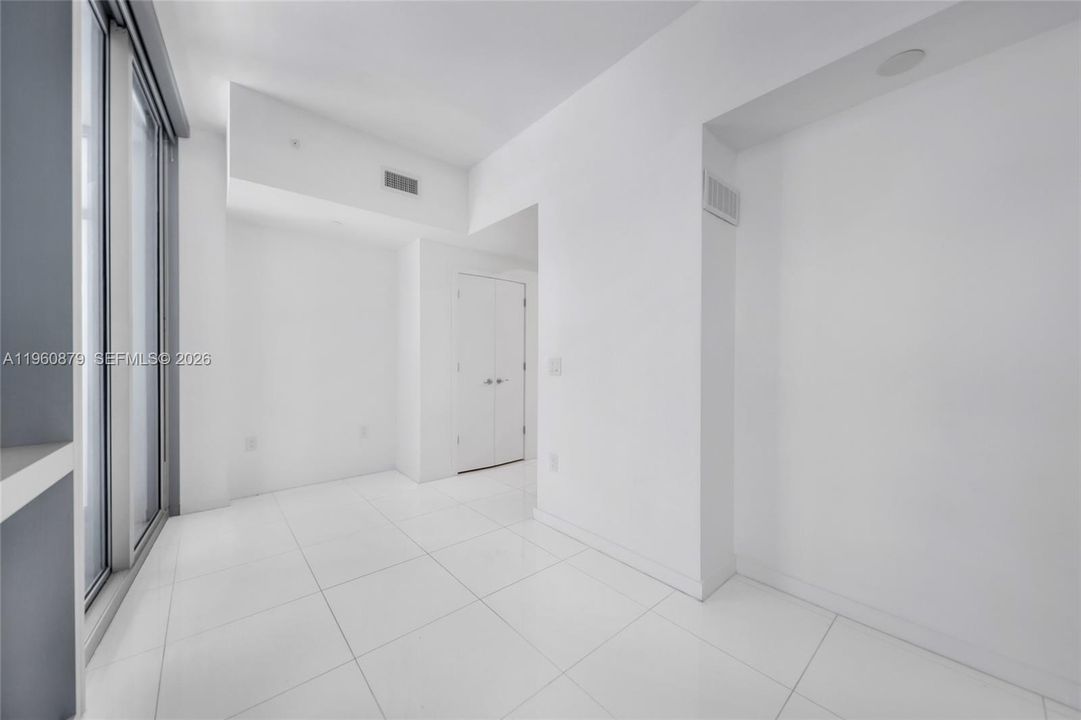 For Sale: $428,000 (0 beds, 1 baths, 702 Square Feet)