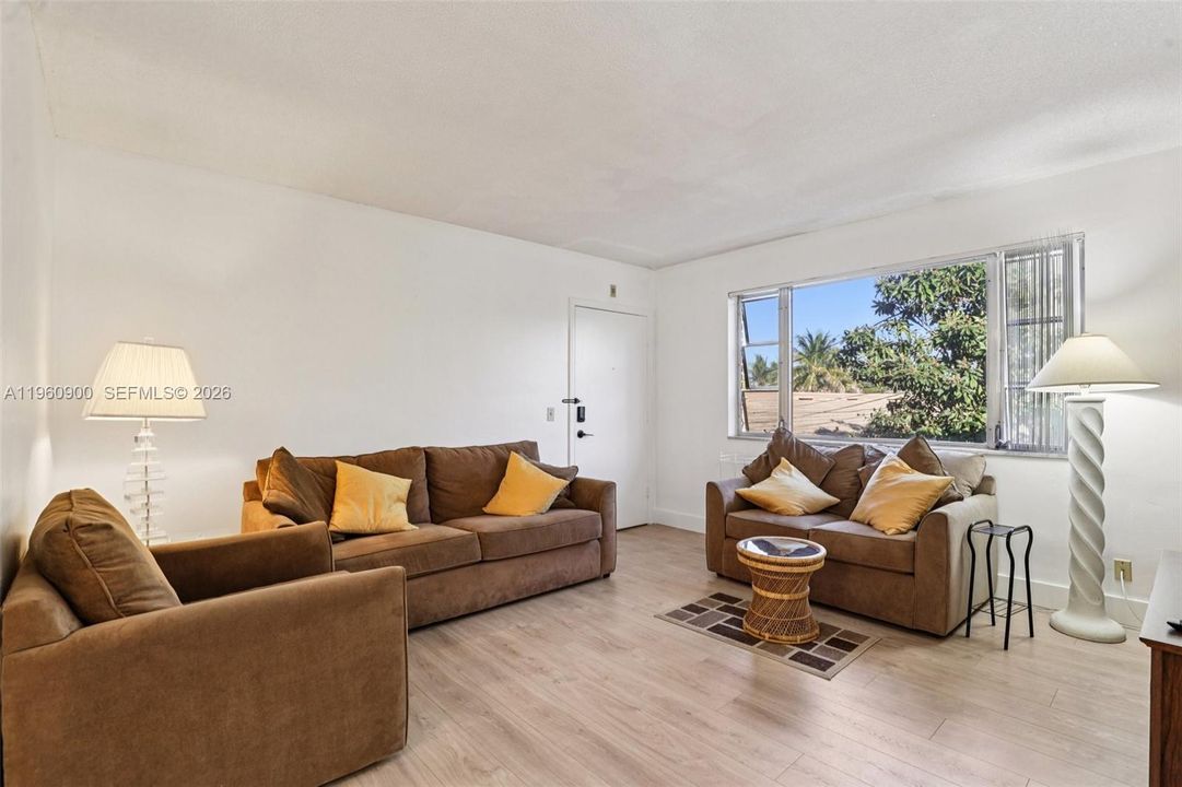 En Venta: $95,000 (2 camas, 1 baños, 840 Pies cuadrados)