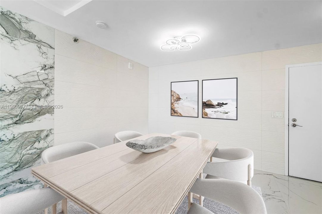 На продажу: $965,000 (2 спален, 2 ванн, 1100 Квадратных фут)
