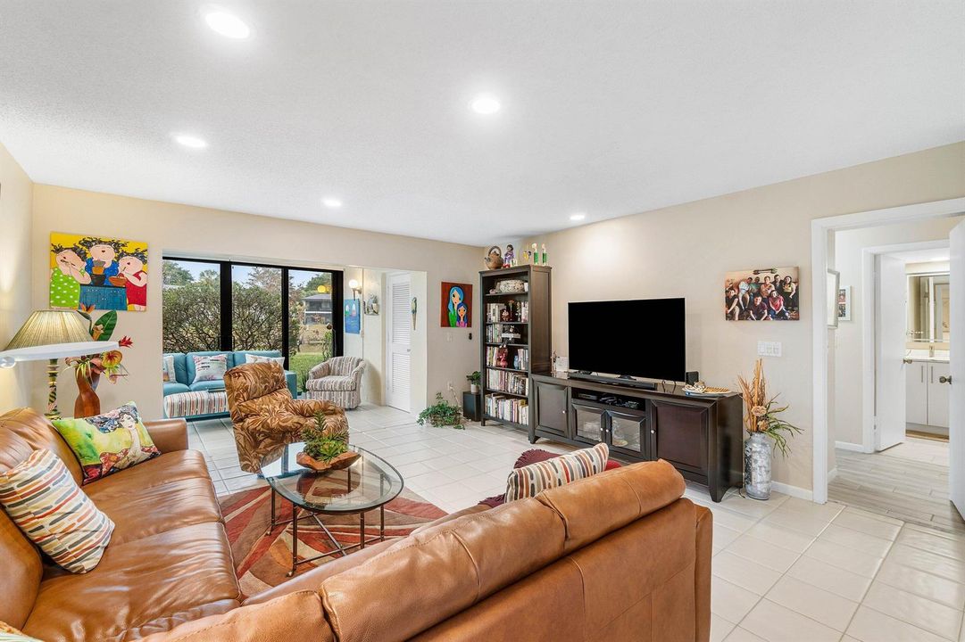016-34SouthportLane-A-BoyntonBeach-FL-33
