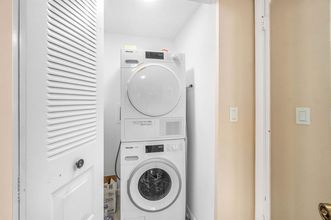 Washer/Dryer