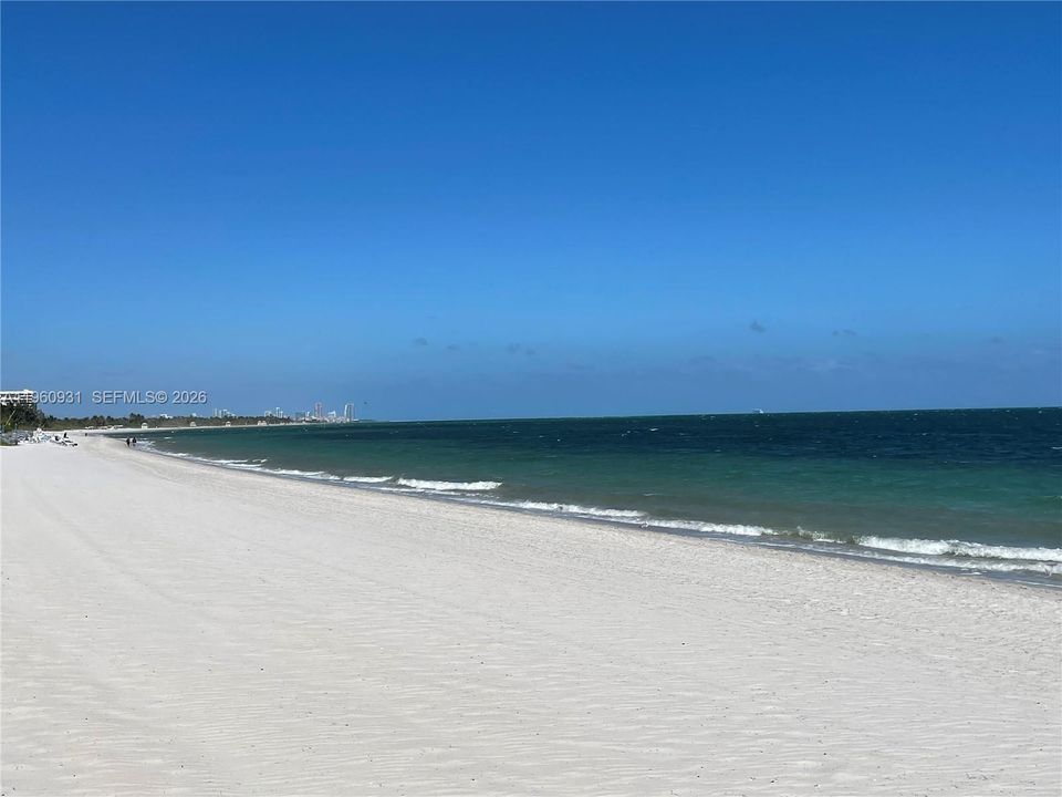 Key Colony Complex provides direct access to the renowned Key Biscayne Beach.