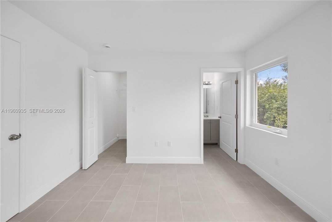 En Venta: $599,000 (3 camas, 2 baños, 1432 Pies cuadrados)
