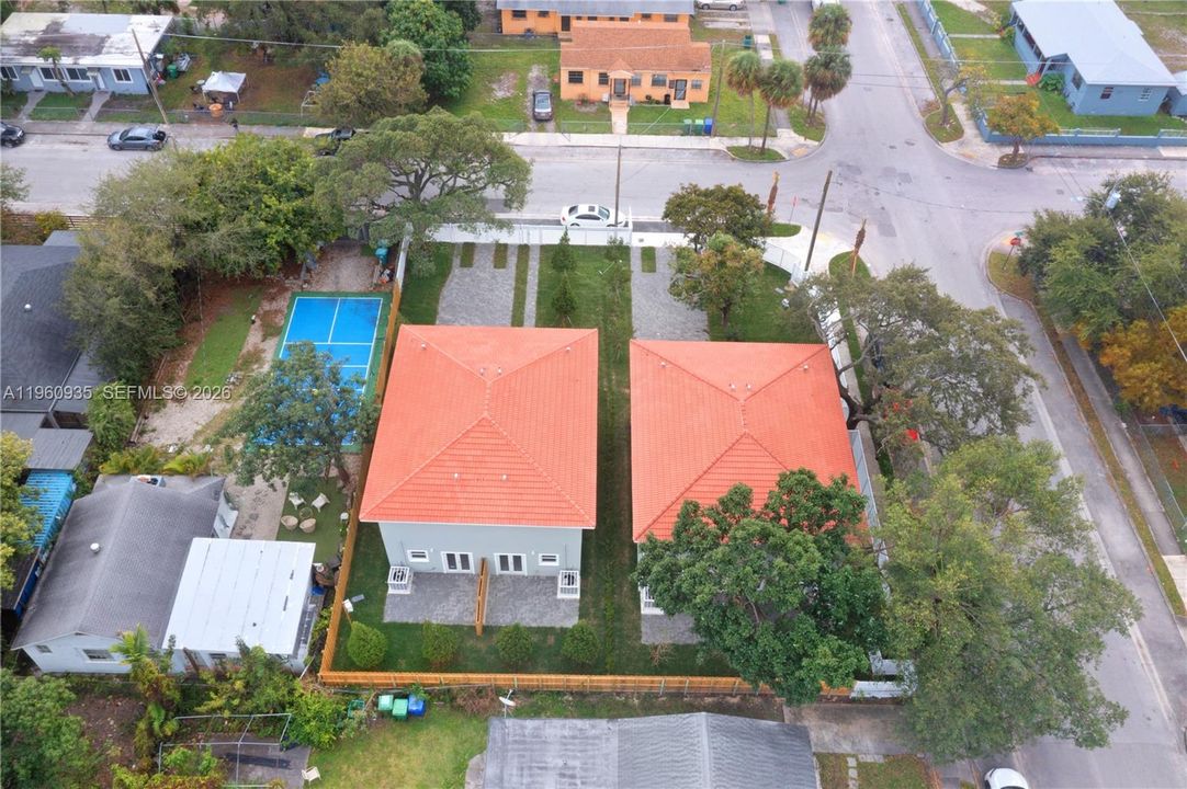 En Venta: $599,000 (3 camas, 2 baños, 1432 Pies cuadrados)