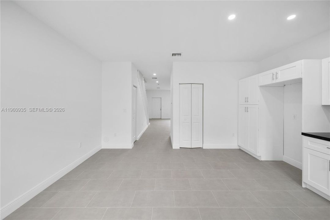 En Venta: $599,000 (3 camas, 2 baños, 1432 Pies cuadrados)