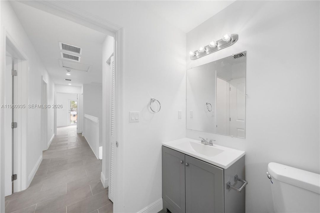 En Venta: $599,000 (3 camas, 2 baños, 1432 Pies cuadrados)