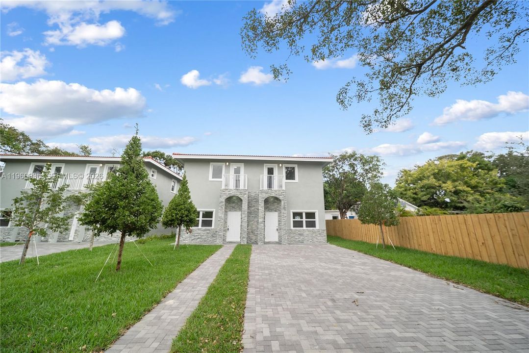 En Venta: $599,000 (3 camas, 2 baños, 1432 Pies cuadrados)