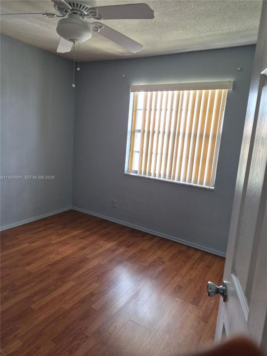 For Sale: $255,000 (3 beds, 2 baths, 1645 Square Feet)