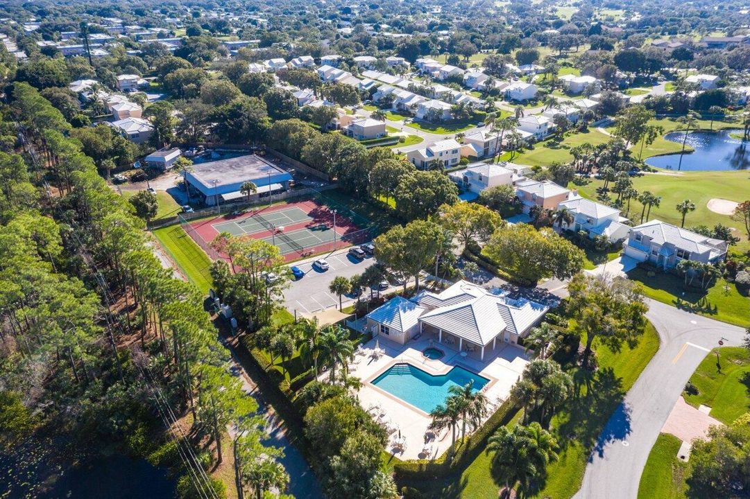 Clubhouse & Pool