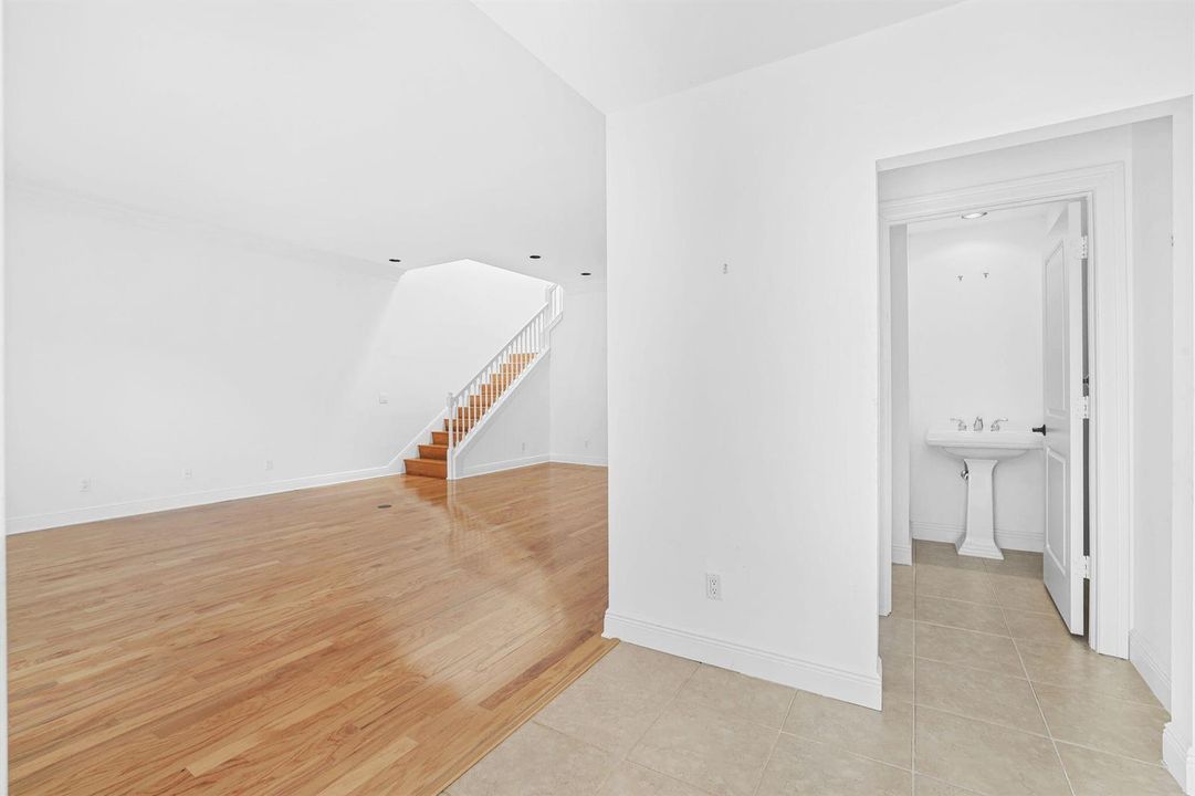 13-web-or-mls-3F2A8954