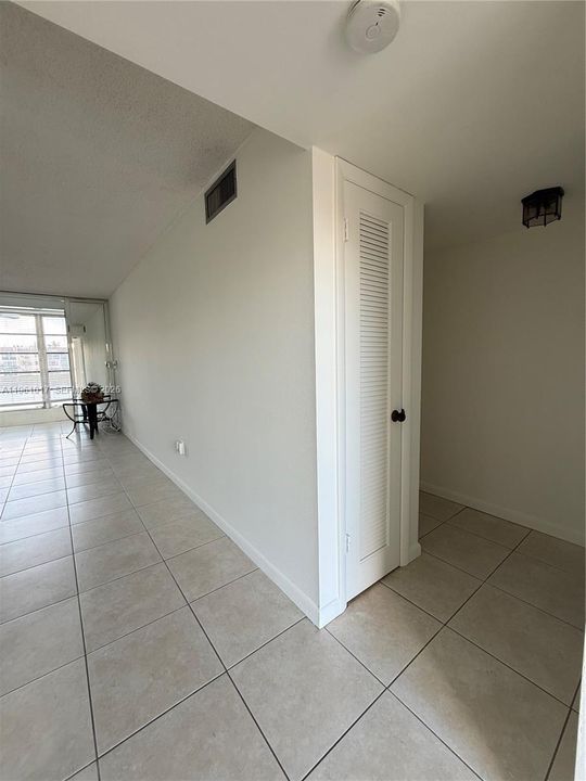 Activo con contrato: $65,999 (1 camas, 1 baños, 640 Pies cuadrados)