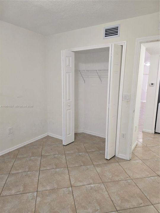 For Sale: $224,900 (3 beds, 2 baths, 1099 Square Feet)