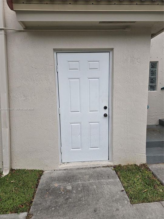For Sale: $224,900 (3 beds, 2 baths, 1099 Square Feet)