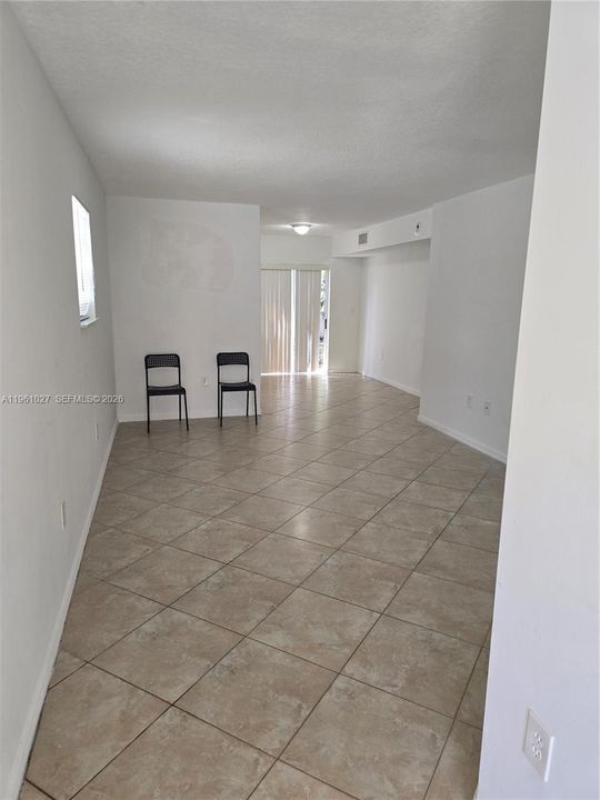For Sale: $224,900 (3 beds, 2 baths, 1099 Square Feet)