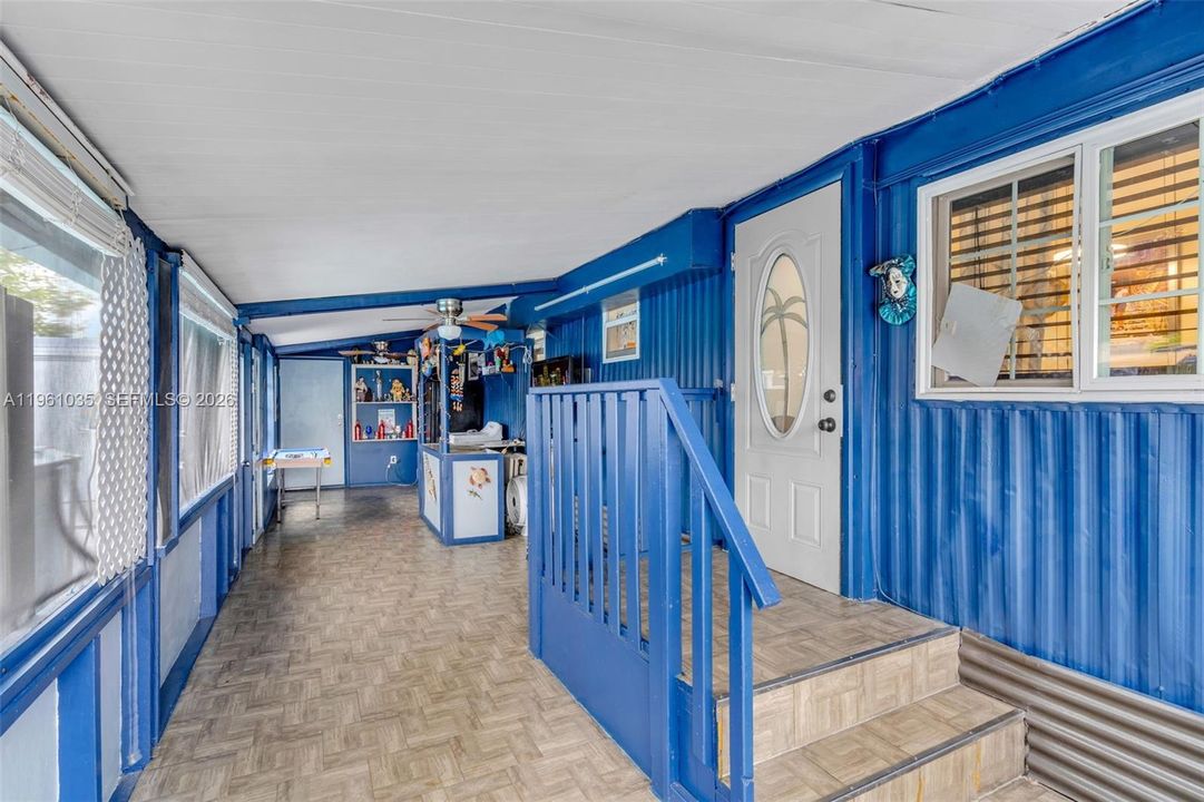 На продажу: $95,000 (3 спален, 2 ванн, 3592 Квадратных фут)