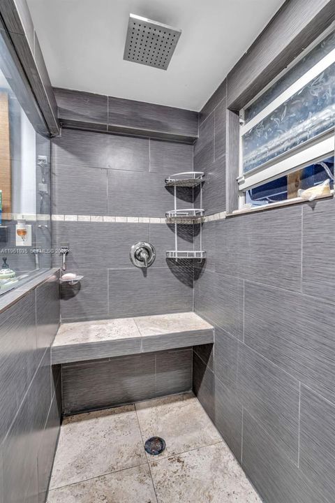 На продажу: $95,000 (3 спален, 2 ванн, 3592 Квадратных фут)