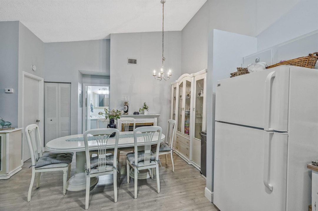 6544 Chasewood Drive Unit 5H-8