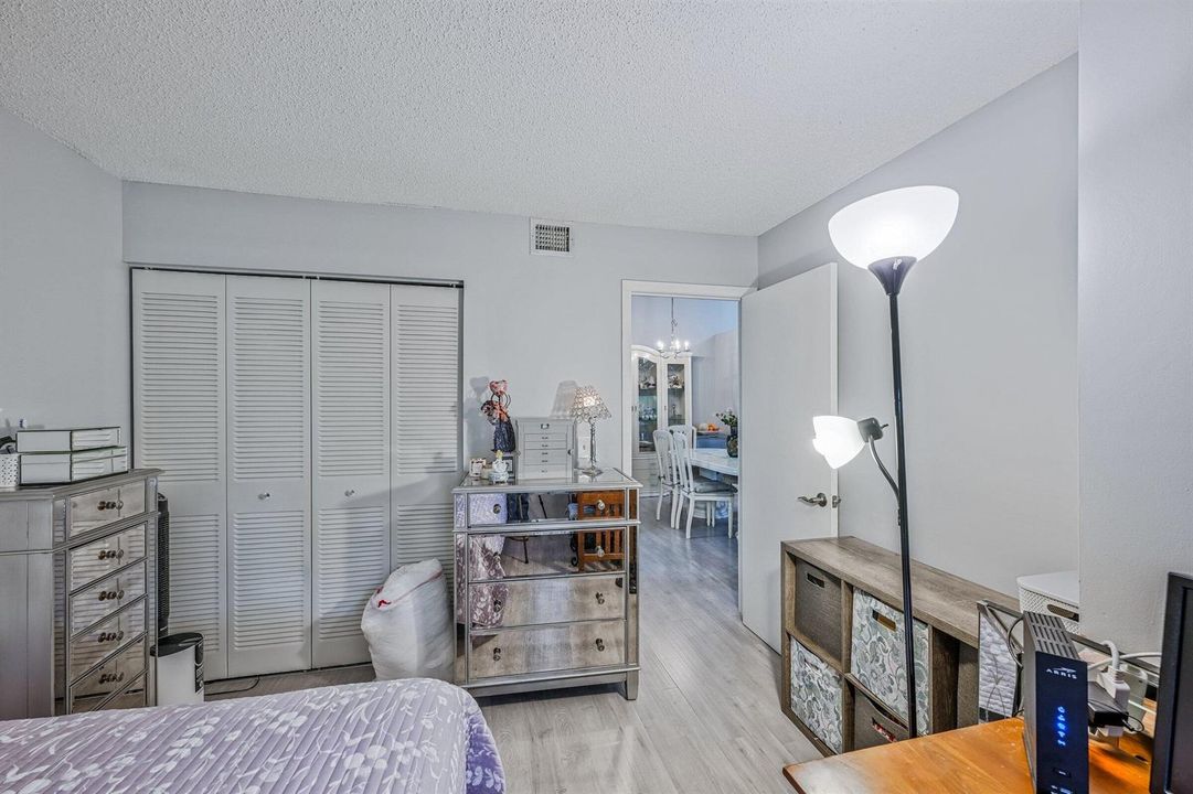 6544 Chasewood Drive Unit 5H-15