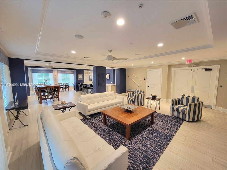 En Renta: $3,950 (1 camas, 1 baños, 782 Pies cuadrados)