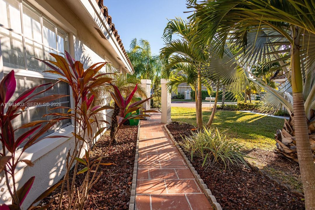 Activo con contrato: $459,900 (3 camas, 2 baños, 0 Pies cuadrados)