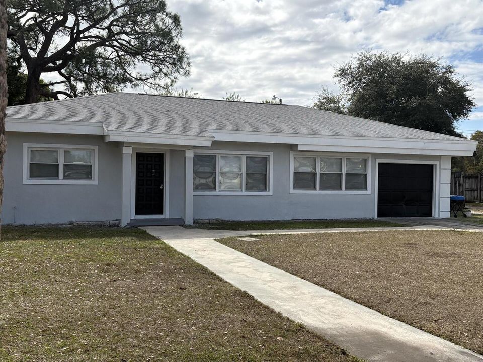 Picture of house (front)