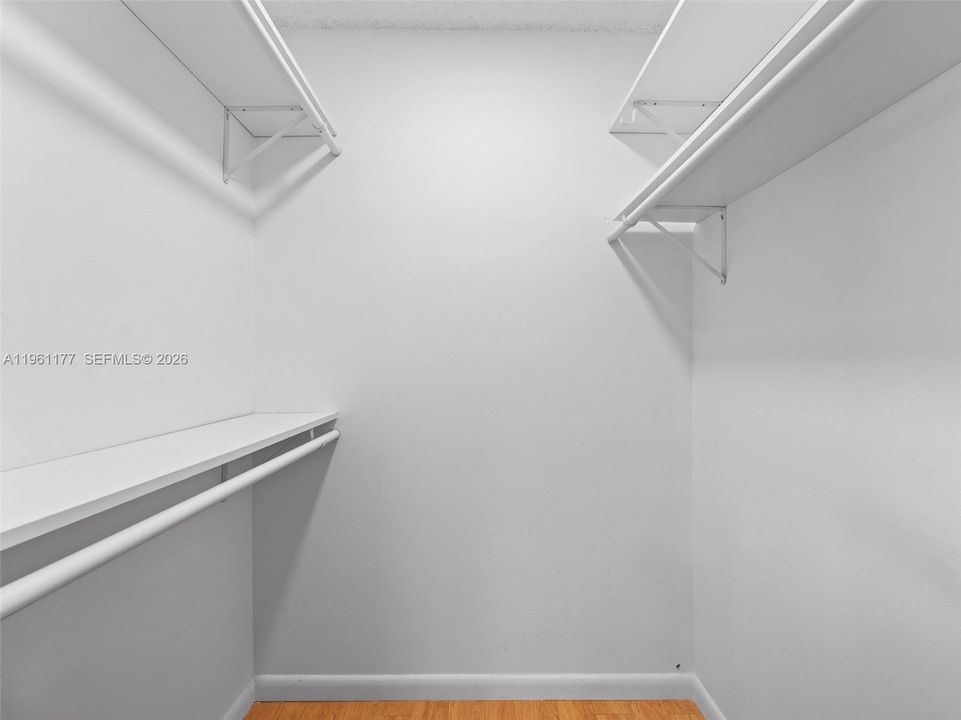 walk in closet