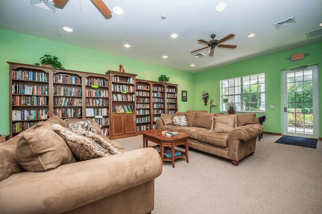 Library-at-Silver-Palms-RV-Resort