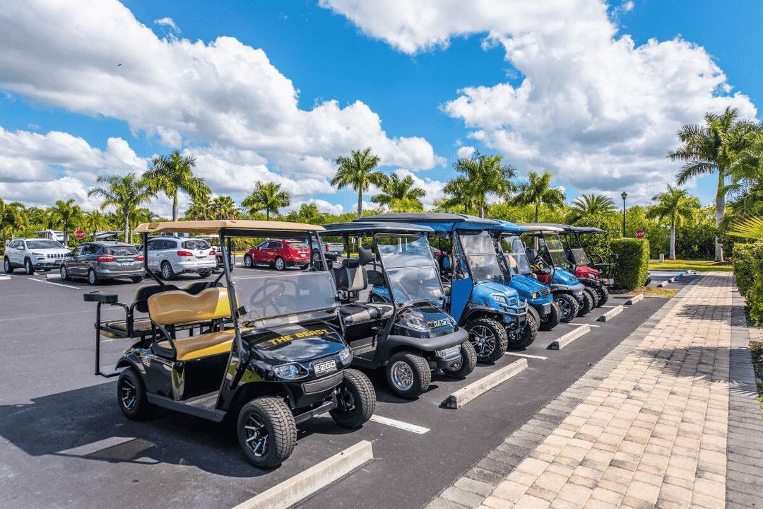 Golf-carts-at-Silver-Palms-RV-Resort