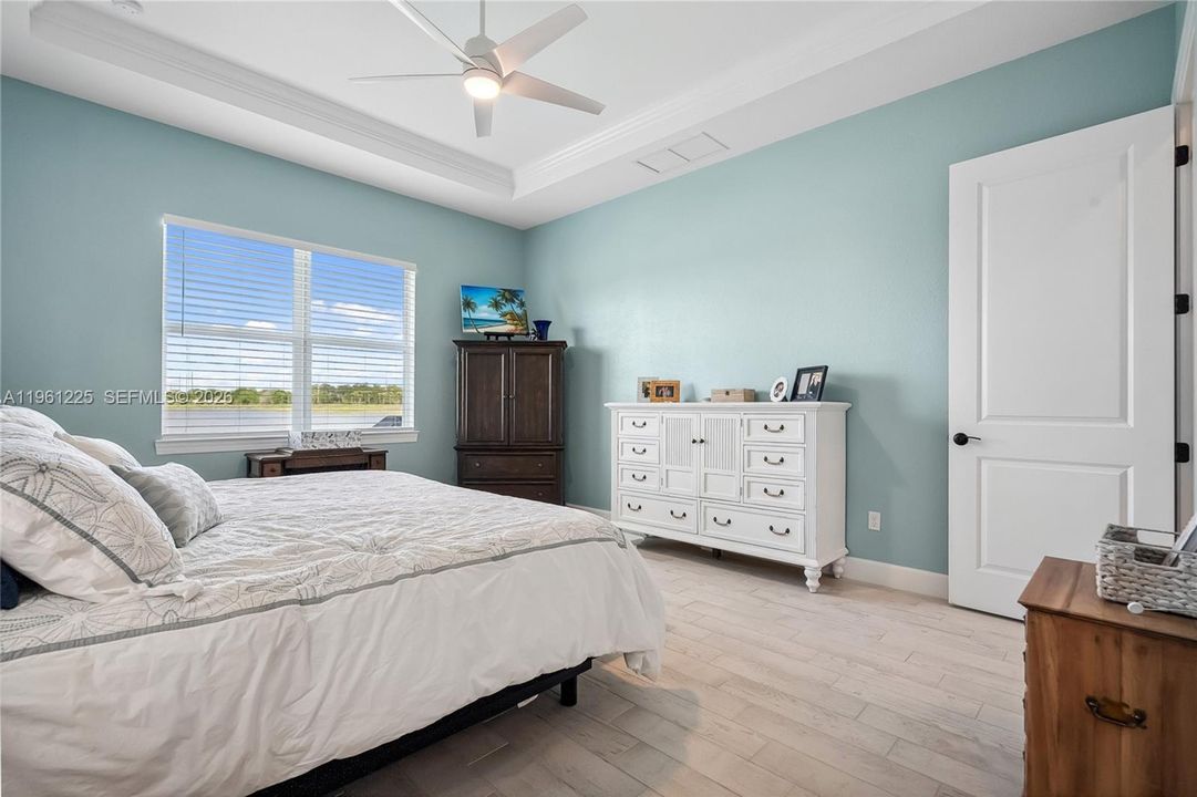 For Rent: $4,300 (3 beds, 3 baths, 2111 Square Feet)