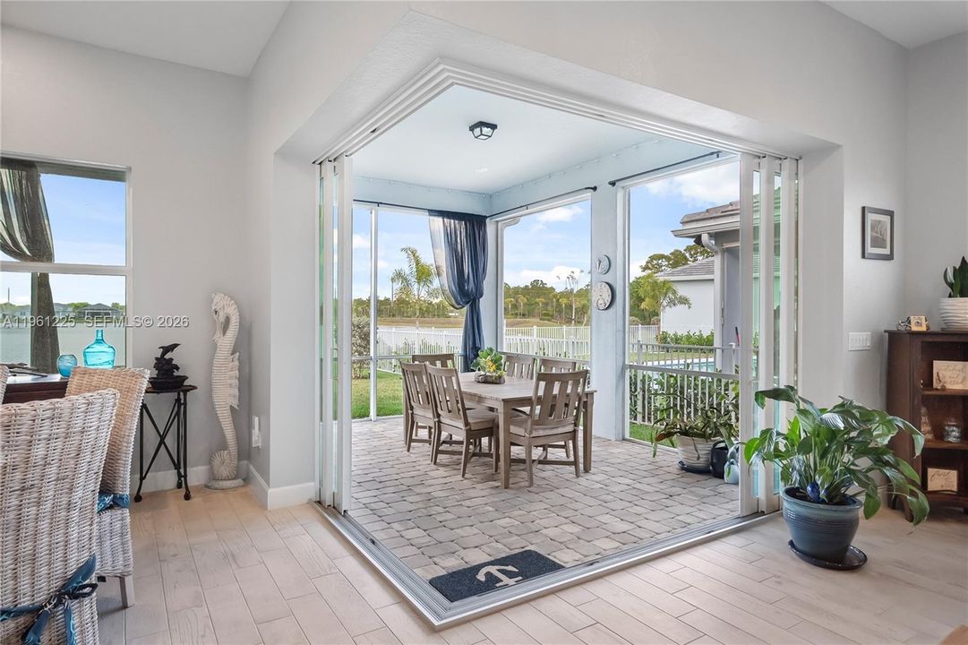 For Rent: $4,300 (3 beds, 3 baths, 2111 Square Feet)